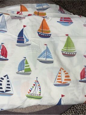 Pottery Barn Kids Hudson SAILBOAT TWIN FLAT SHEET EUC